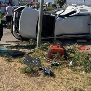 manisada ambulans ve otomobil birbirine girdi DGMtwO23