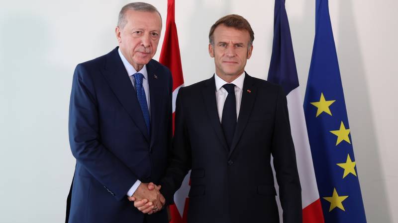 erdogan ve macron new yorkta bir araya geldi UJKZvfUV