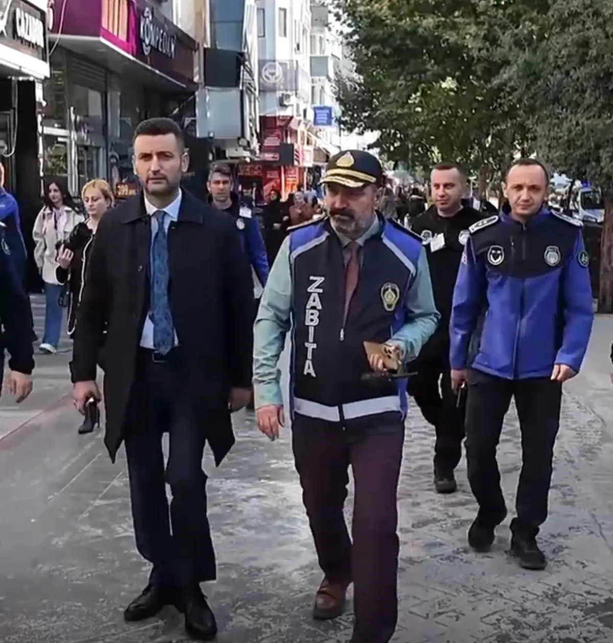 boluda isgaliye ve kirlilige gecit yok Elmkjpau.jpg