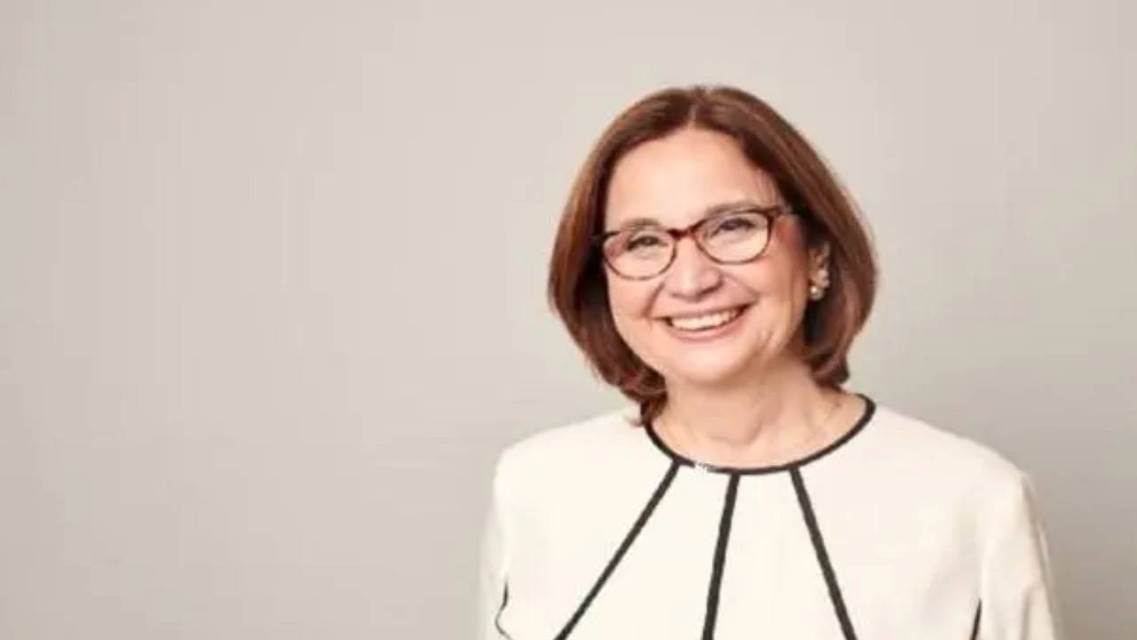 sedefed baskani emine erdem is dunyasinin bir an once gelecegi planlamasi gerektigini soyluyor belirsizlikler son bulmali ubiUw4Cm.jpg