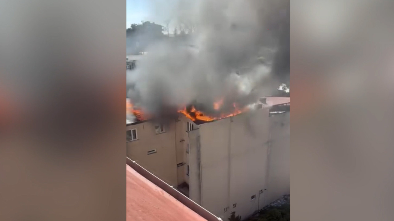 Sarıyer’de Yangın Paniği: Çatı Alev Alev Yandı