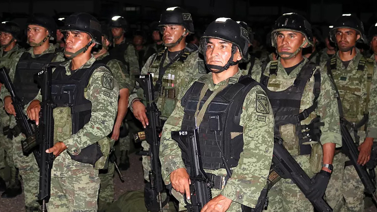 Meksika’da Uyuşturucu Karteline Karşı 130 Bin Asker Görevde